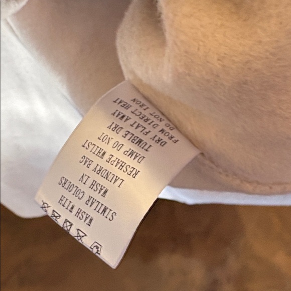 Product Seeker Cream Wool Coat with Navy and Red Accents Peacoat luxury New $198 - Picture 4 of 7